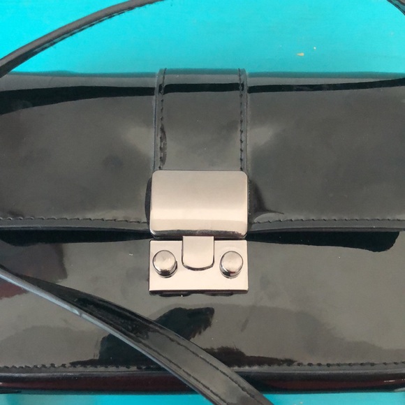 Sondra Robert Black Patent Bag - Picture 2 of 10